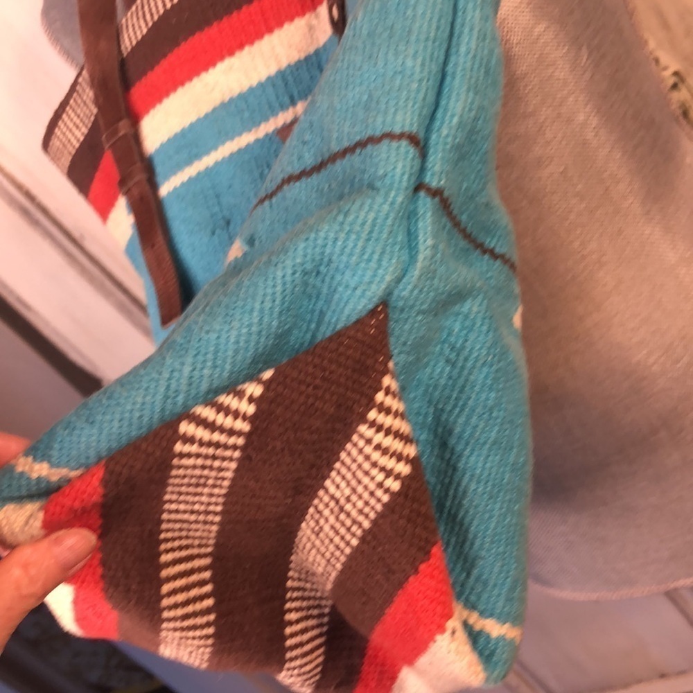 FOREVER 21 Navajo Blanket Leather Straps Turquoise and Red Tote Bag - Picture 8 of 9